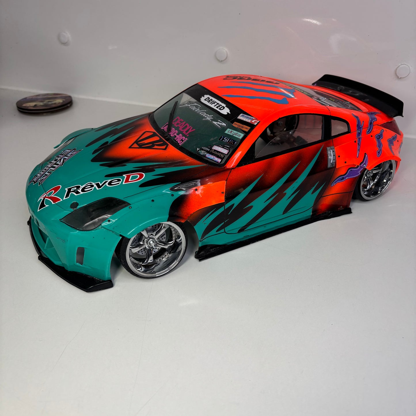Nissan 350Z Widebody Bodyshell Green And Orange