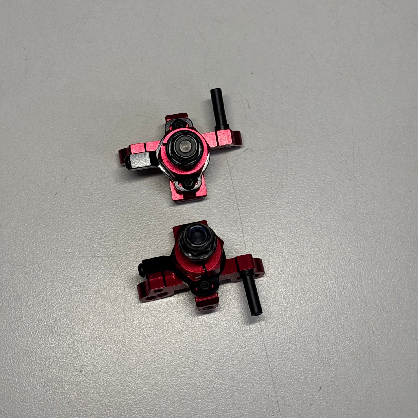MST RMX 2.0 2.5 ATK V2 Red Alloy Front Knuckles