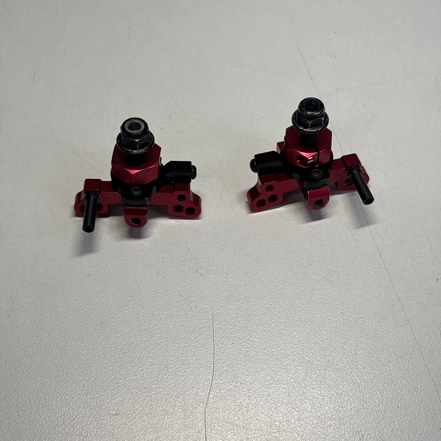 MST RMX 2.0 2.5 ATK V2 Red Alloy Front Knuckles