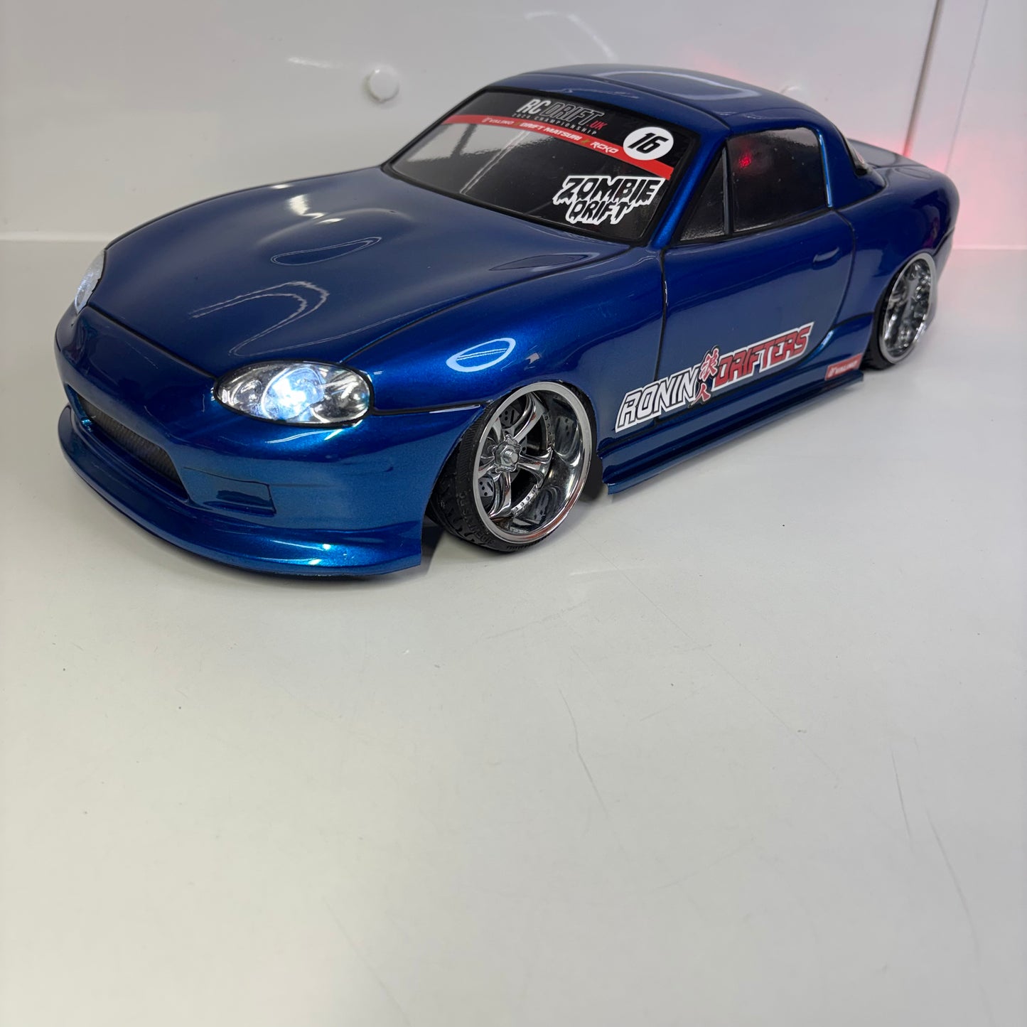 Mazda MX5 Blue Bodyshell & LED Set