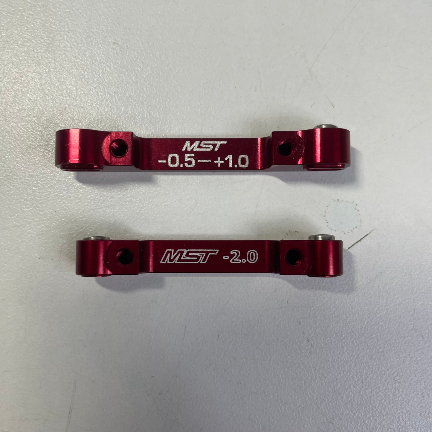 MST RMX Suspension Mounts Red Alloy