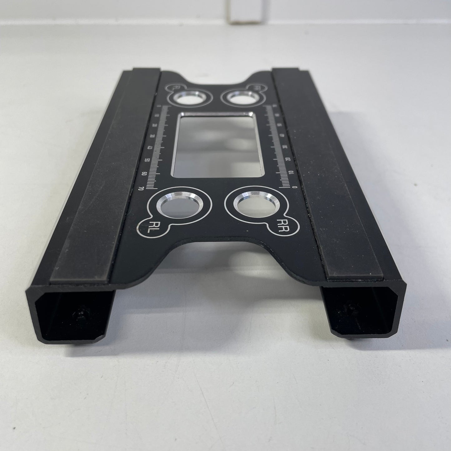 SkyRC Tool Stand Chassis Shock Holder