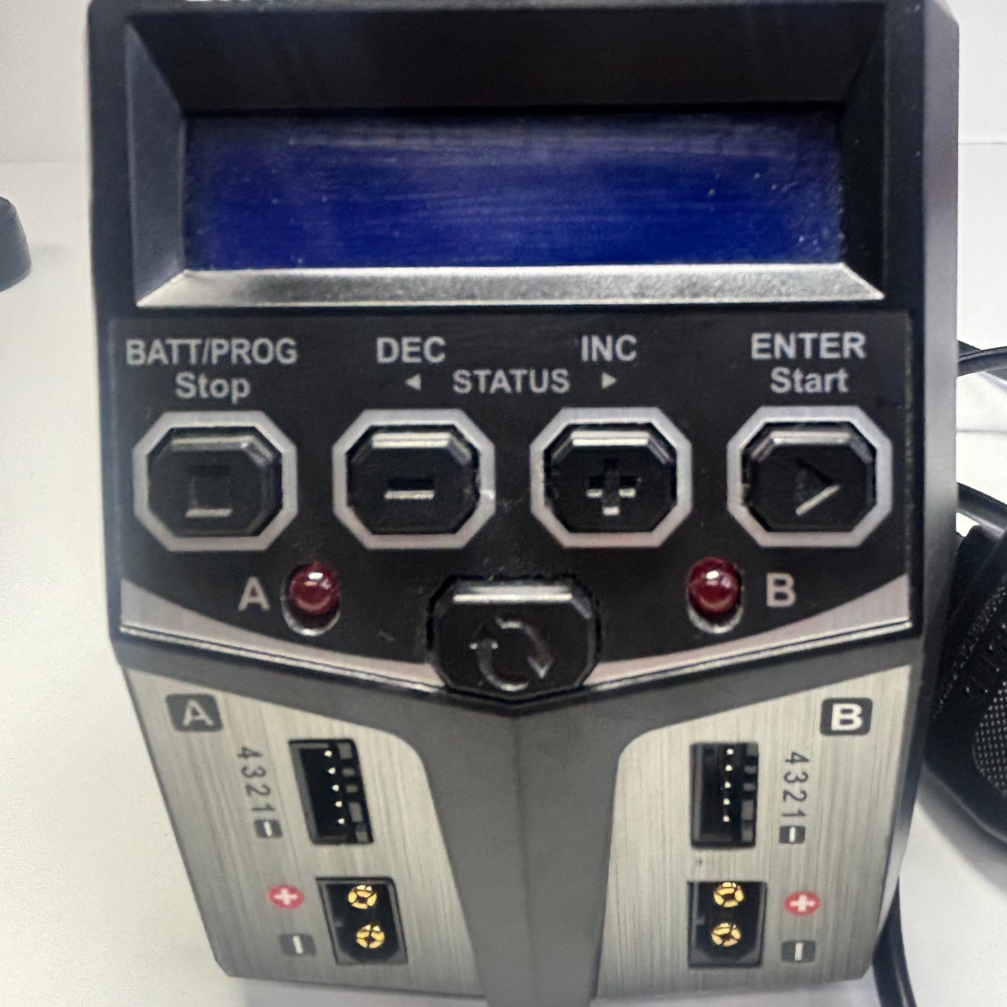 SkyRC AC Dual Balance Charger T100