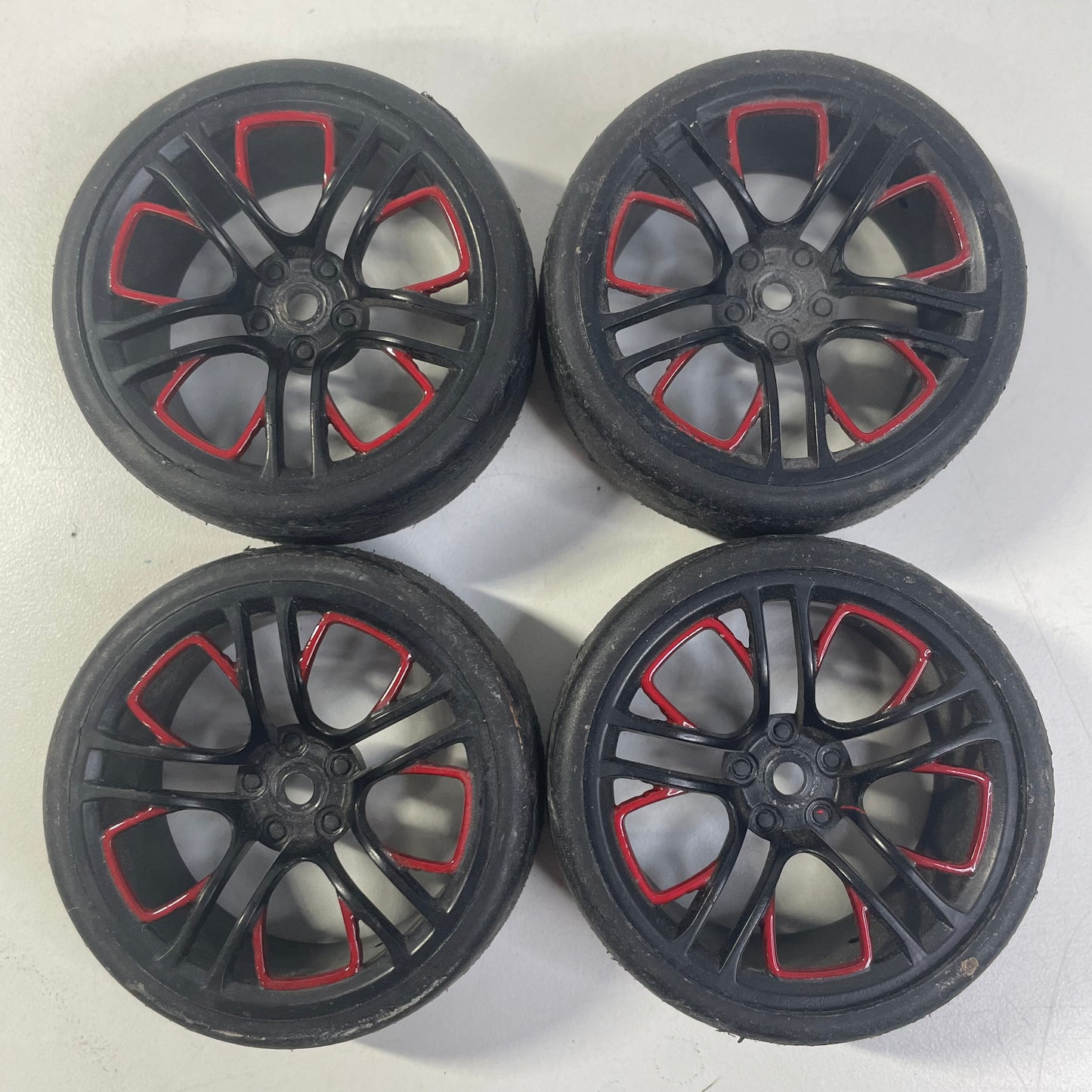 Wheels & Tyres X4
