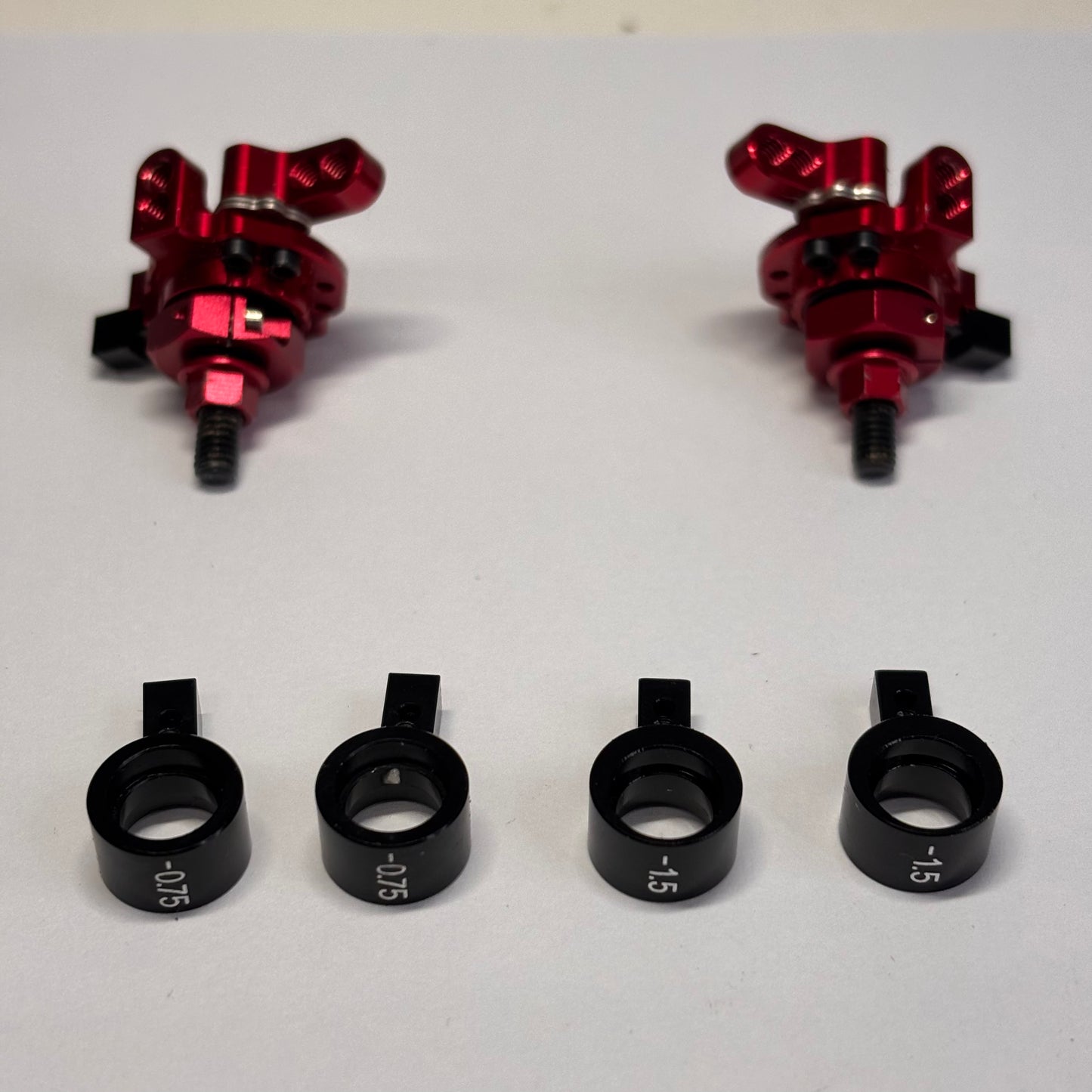 MST RMX 2.0 2.5 Red Alloy Knuckles Adjustable with Hex's 820123R