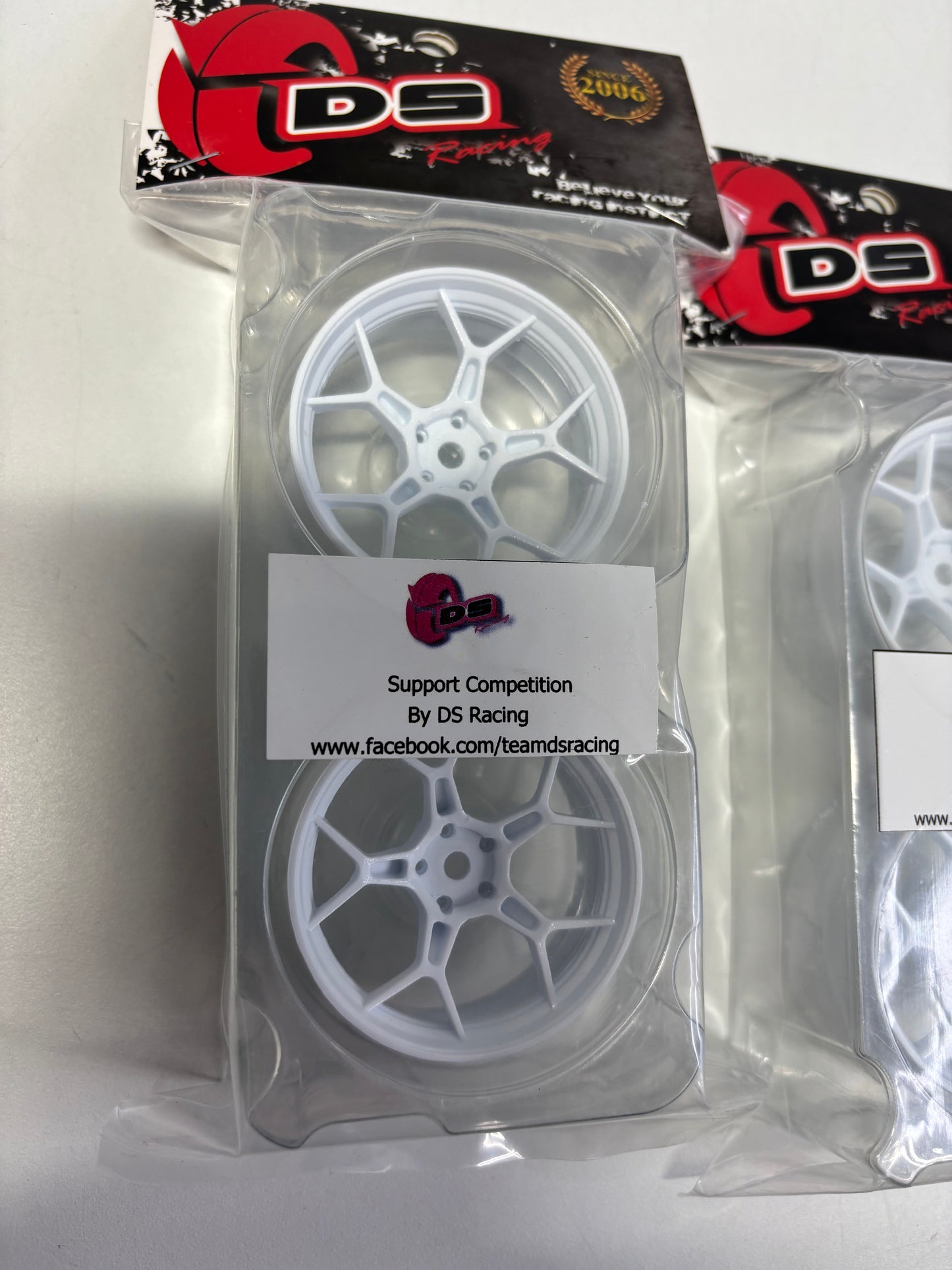 DS Racing White Wheels Offset 6/8 DF-5Y2-6W-SS 5Y