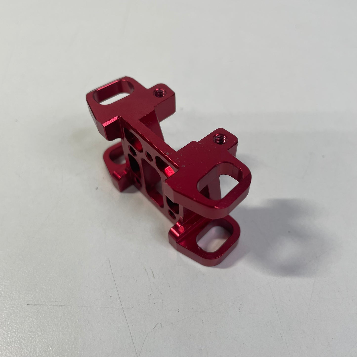 MST RMX 2.0 2.5 Upper Arm Holder Red Alloy