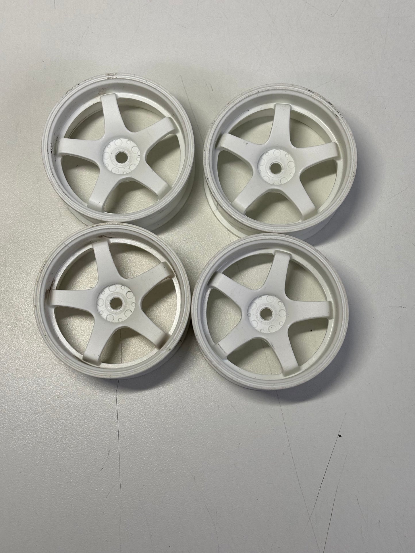 Overdose Wheels 26mm 7mm Offset White Valino