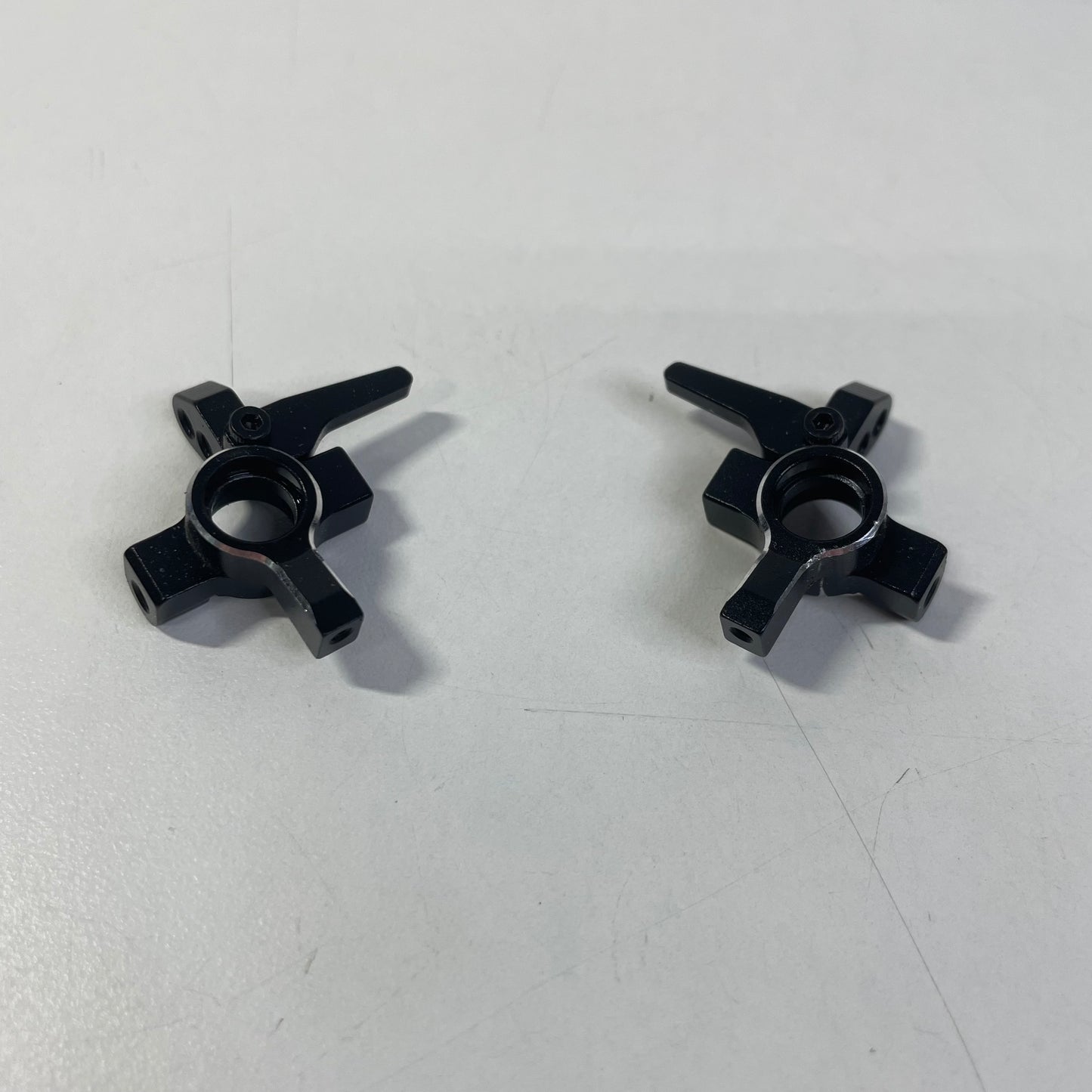 Yeah Racing MST RMX Knuckles Black Alloy