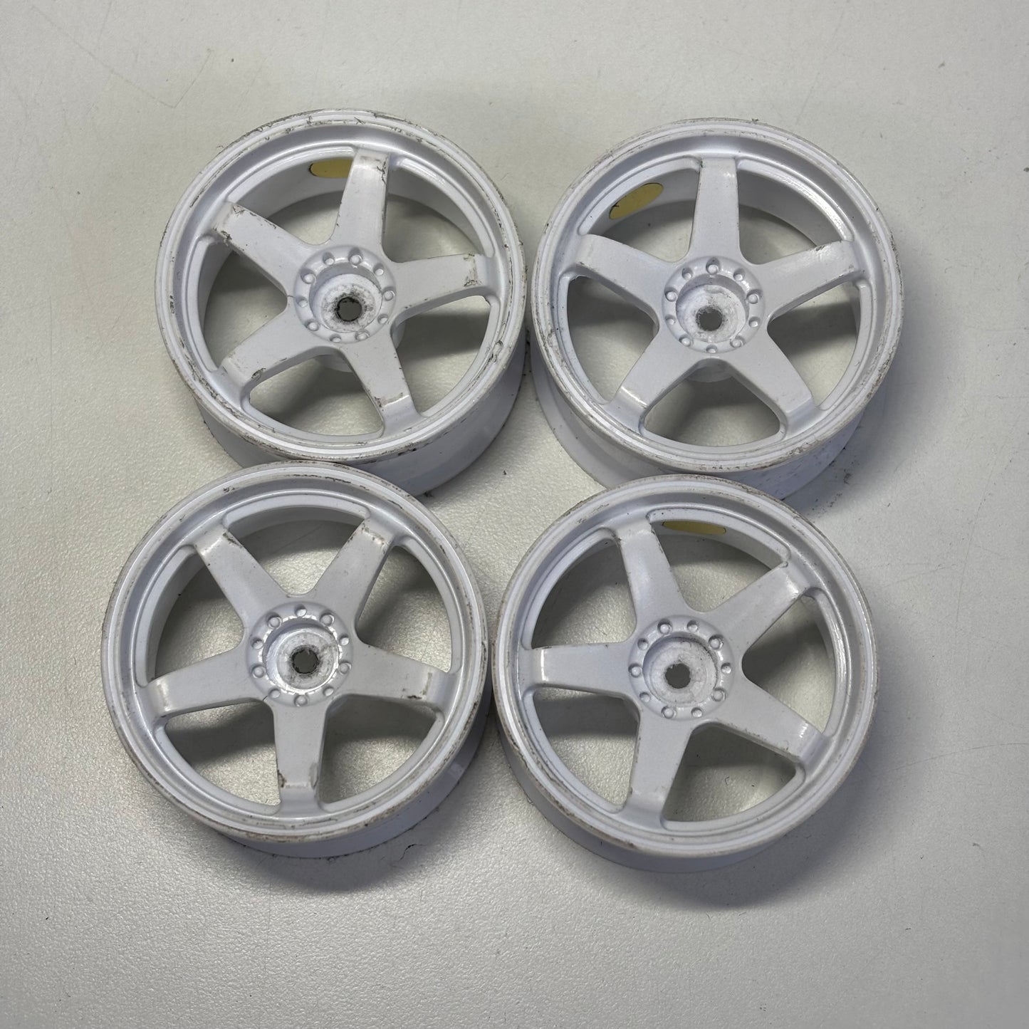 Lab High Traction Rays Style Wheels White Offset 6/8 High Traction