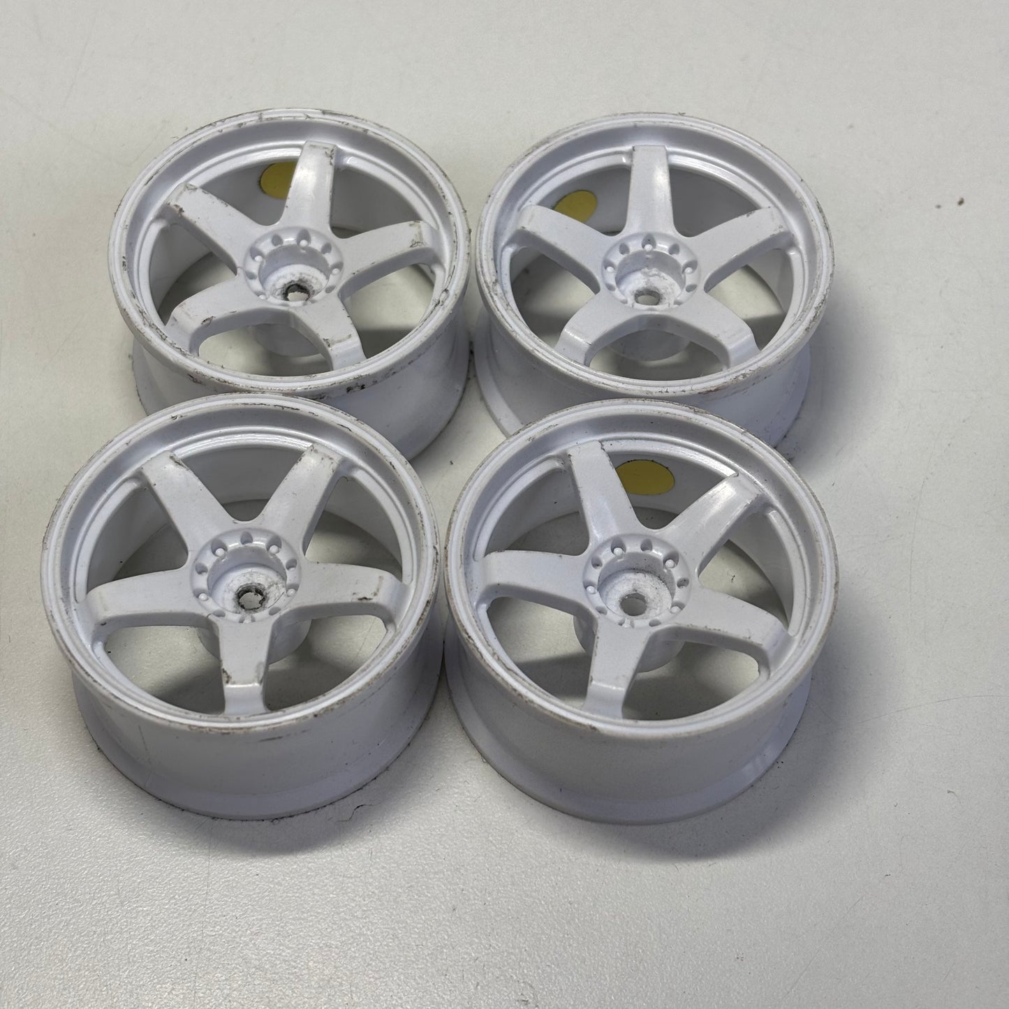 Lab High Traction Rays Style Wheels White Offset 6/8 High Traction
