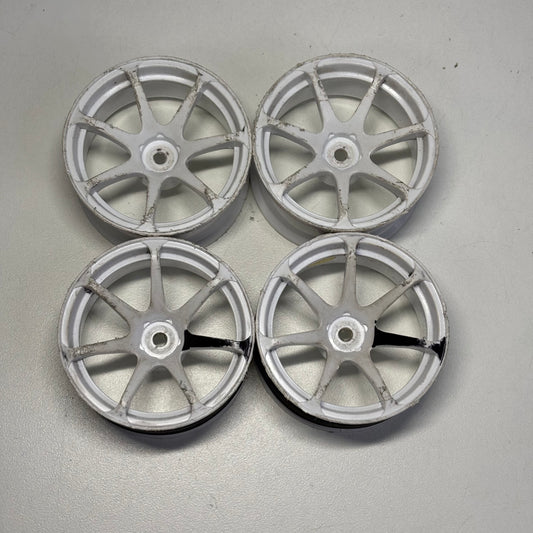 Lab High Traction Wheels White Offset 6/9