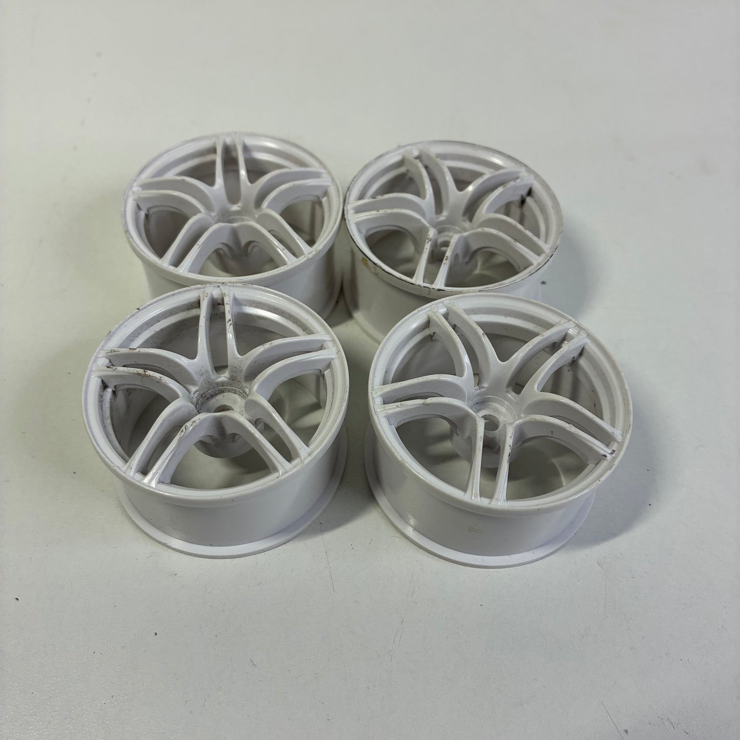 Yokohama AVS Model 5 White Wheels Offset 5