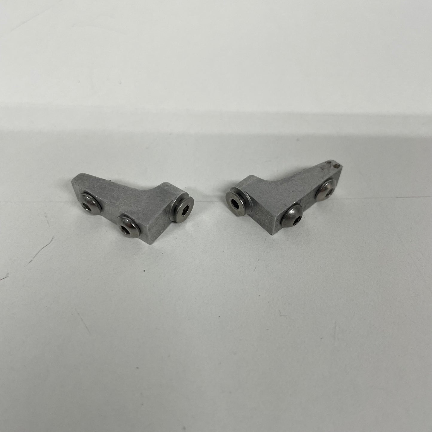 Silver Slim Servo Mounts Low Profile