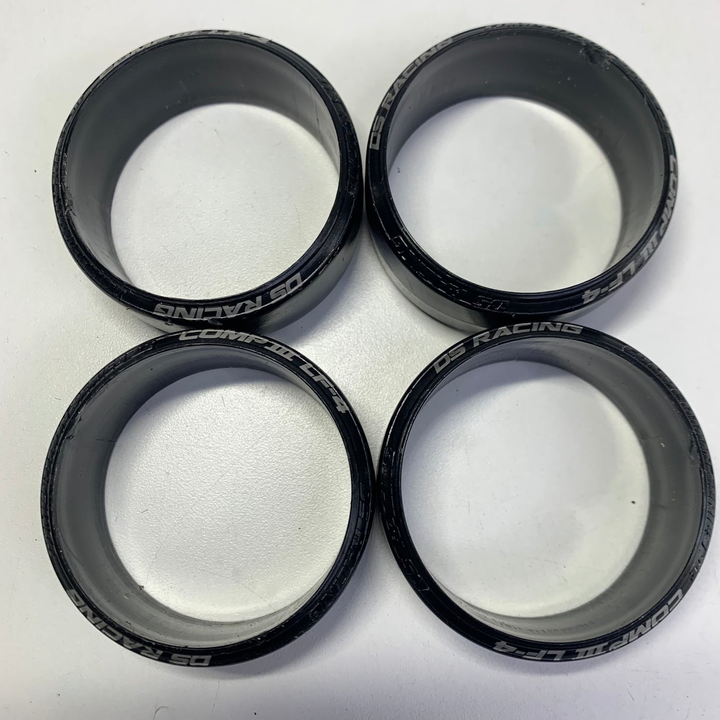 DS Racing Tyres Comp III LF4
