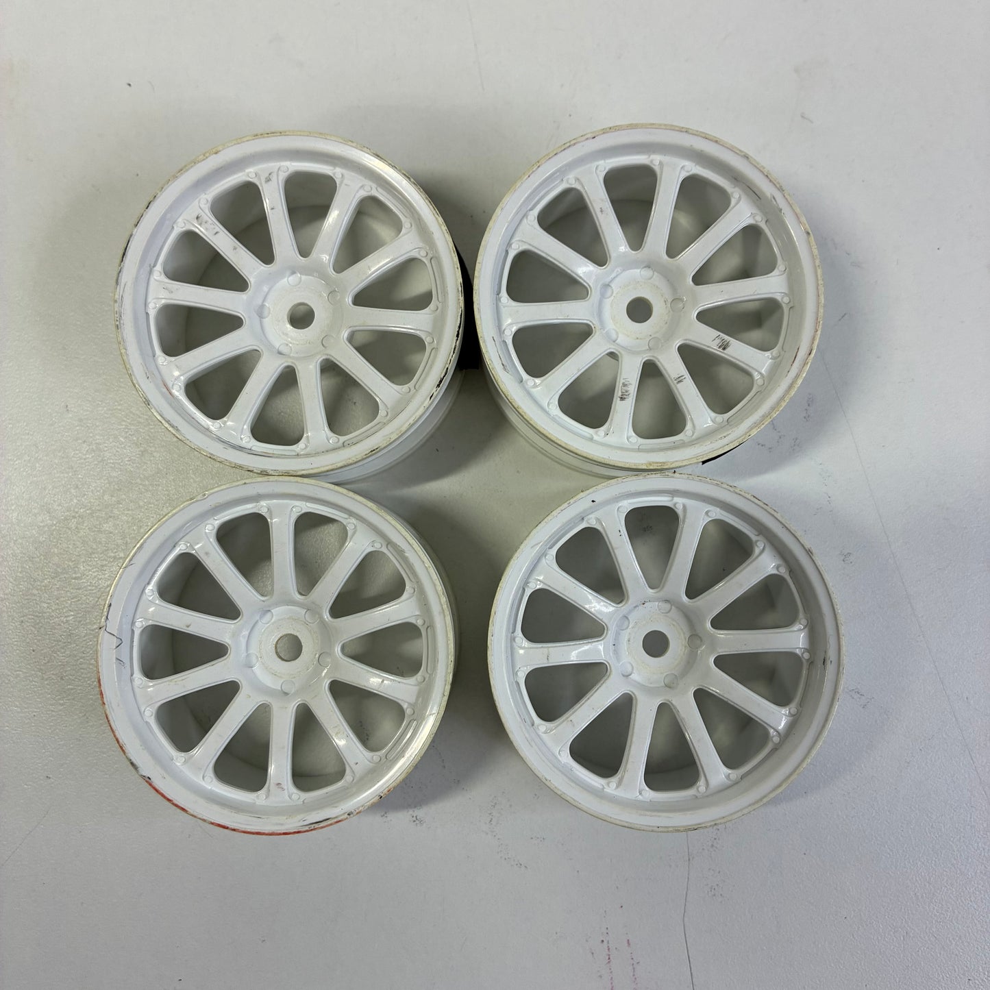 MST White Wheels Offset 5
