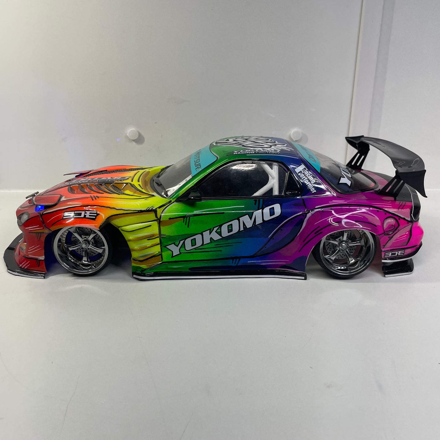 Pandora RX7 FD3S Bodyshell & Light Kit