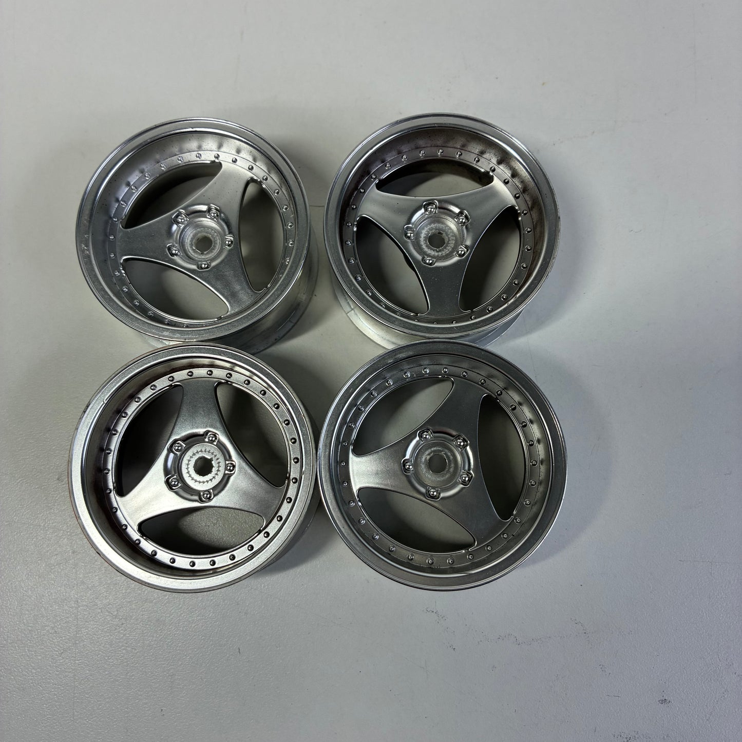Mikuni Advan Oni 3 Spoke Tri Silver Offset 5