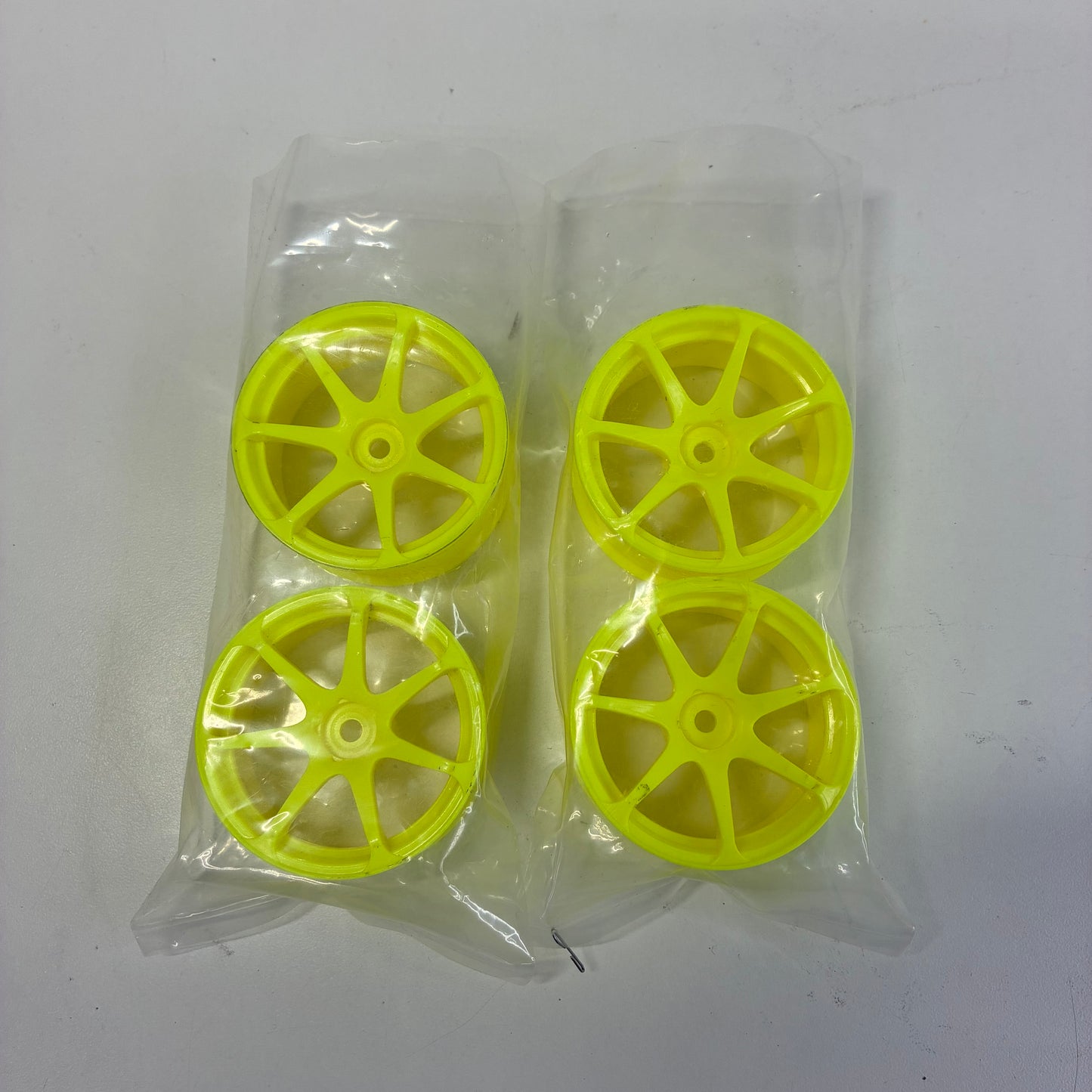 Mikuni Model 7 Yellow Wheels Offset 5