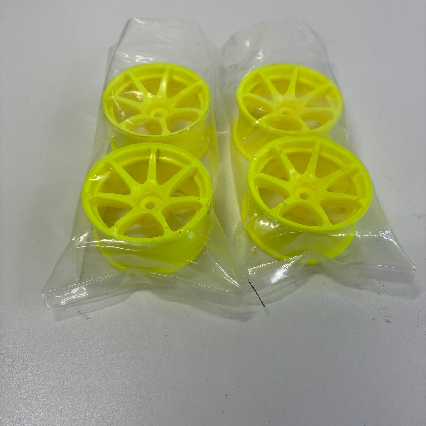 Mikuni Model 7 Yellow Wheels Offset 5