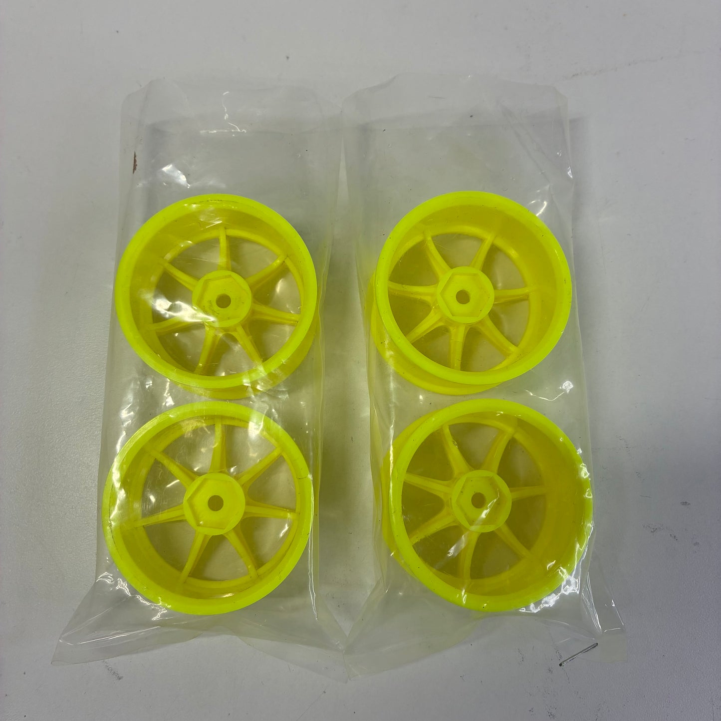 Mikuni Model 7 Yellow Wheels Offset 5