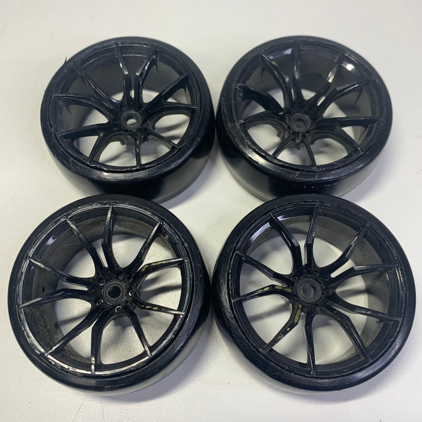 MST Black Offset 8/11mm Wheels & Tyres