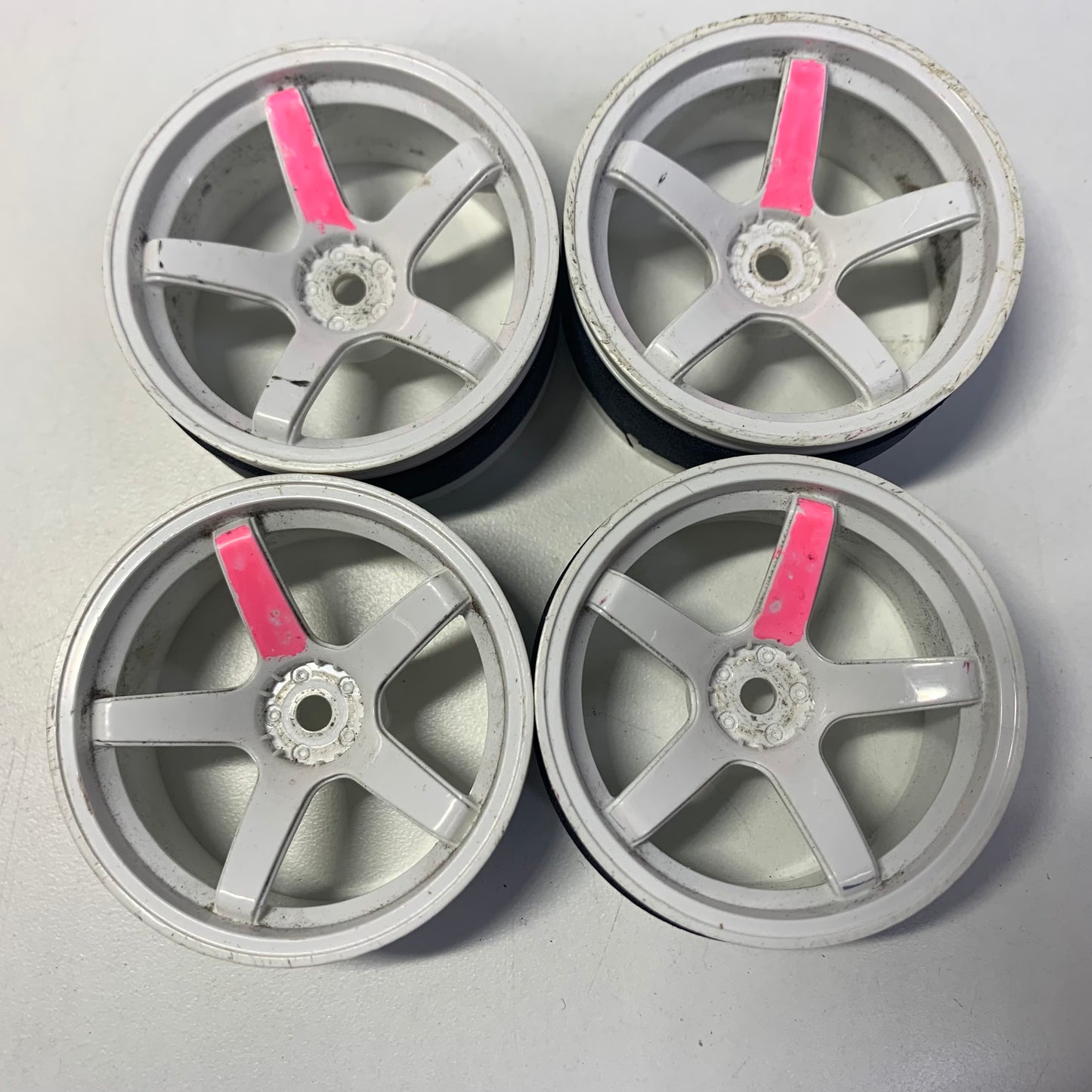 MST White Pink Wheels Offset 8