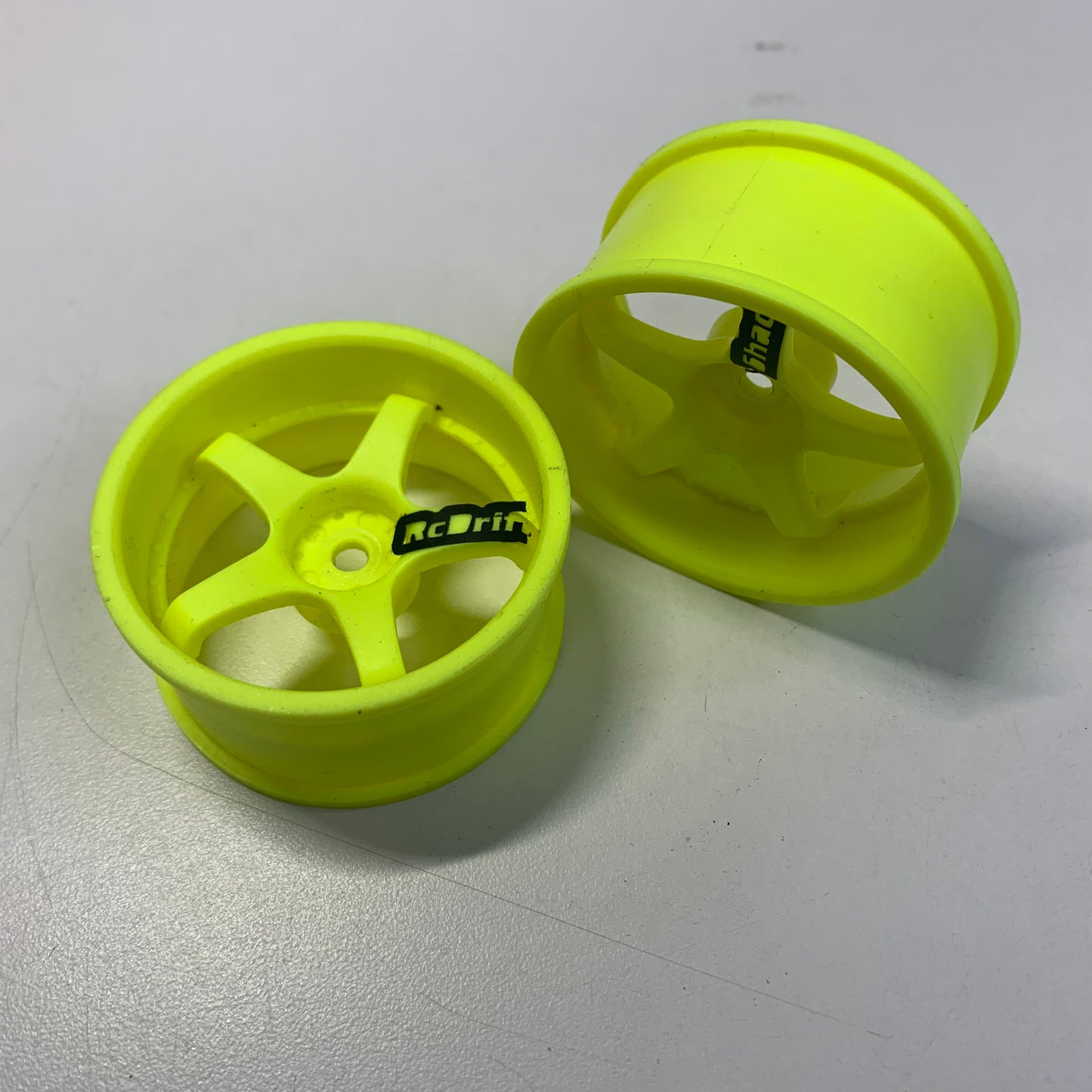 Overdose Wheels Pair Valino? Yellow Offset 26mm Offset 7