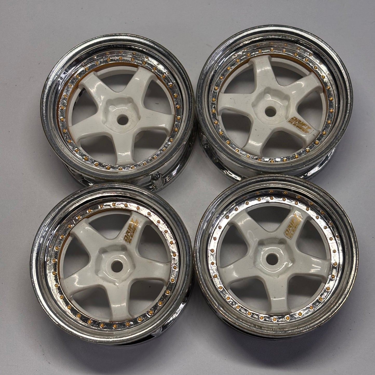 DS Racing White Chrome Wheels Adjustable Offset Gold