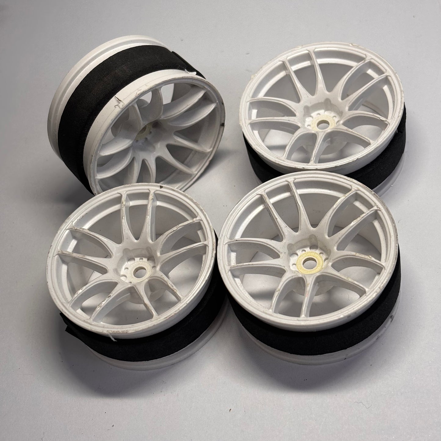 Overdose Wheels White Work Emoticon Offset 5