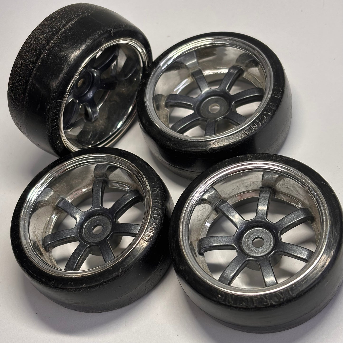 HPI 9MM Offset Wheels & Tyres Chrome Grey