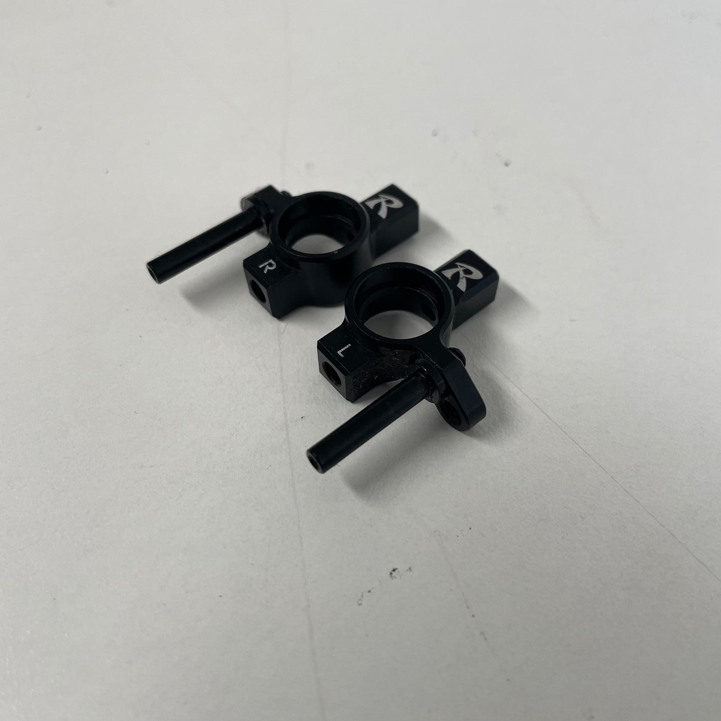 Reve D Front Knuckles YD2 MC1 Black Alloy