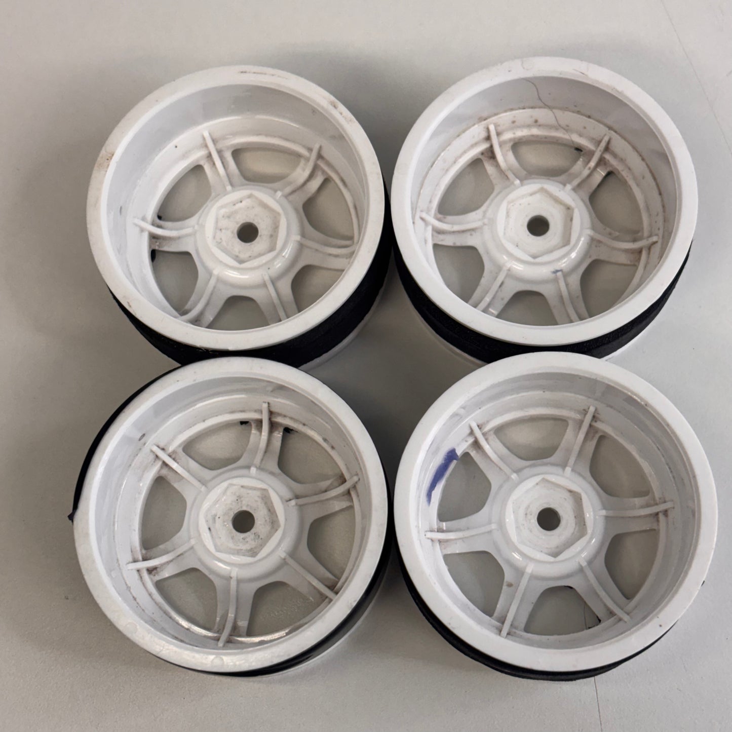 White Wheels Rays Offset 4