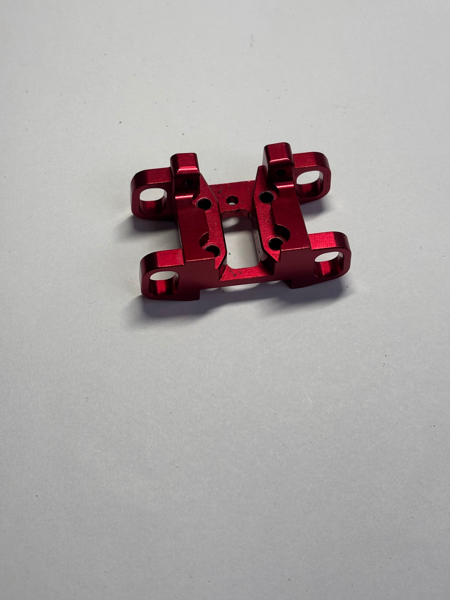 MST RMX 2.0 2.5 Red Alloy Upper Arm Holder