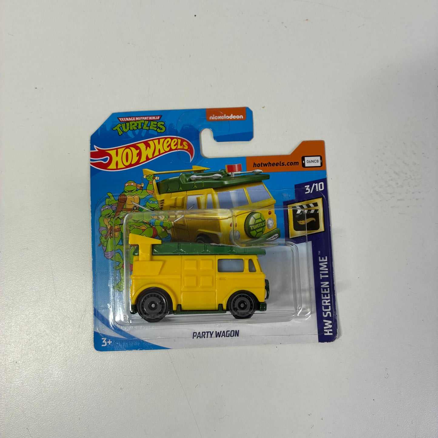 Hot Wheels TEENAGE MUTANT NINJA TURTLES PARTY WAGON