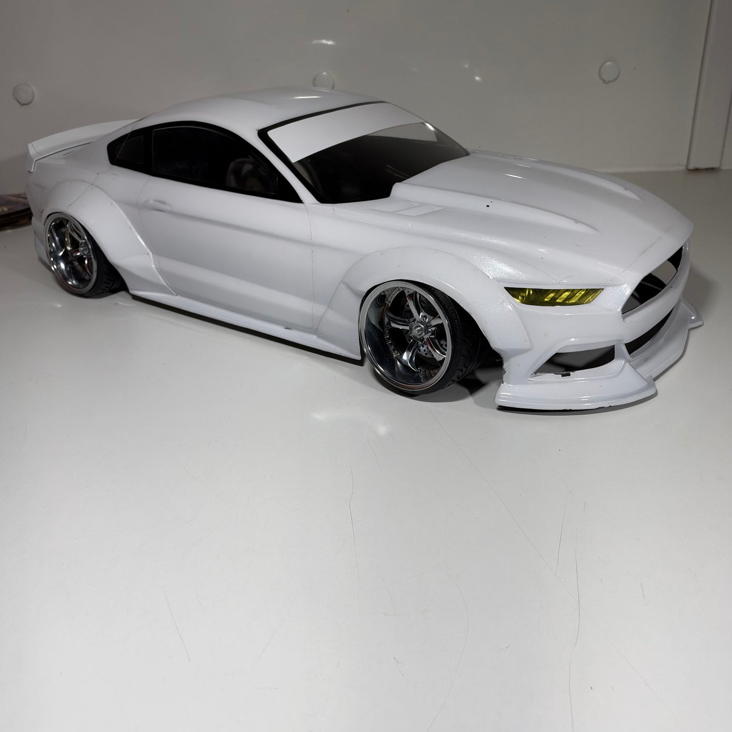 MST Ford Mustang White Pearl Bodyshell 200mm+ 257 Wheelbase