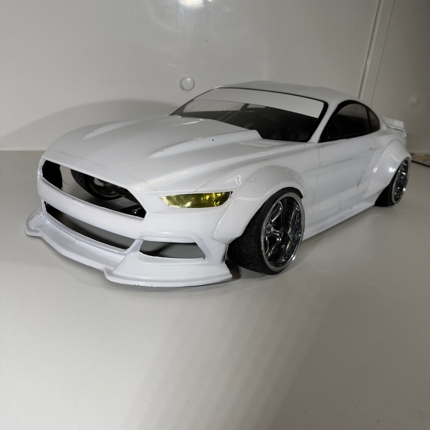 MST Ford Mustang White Pearl Bodyshell 200mm+ 257 Wheelbase