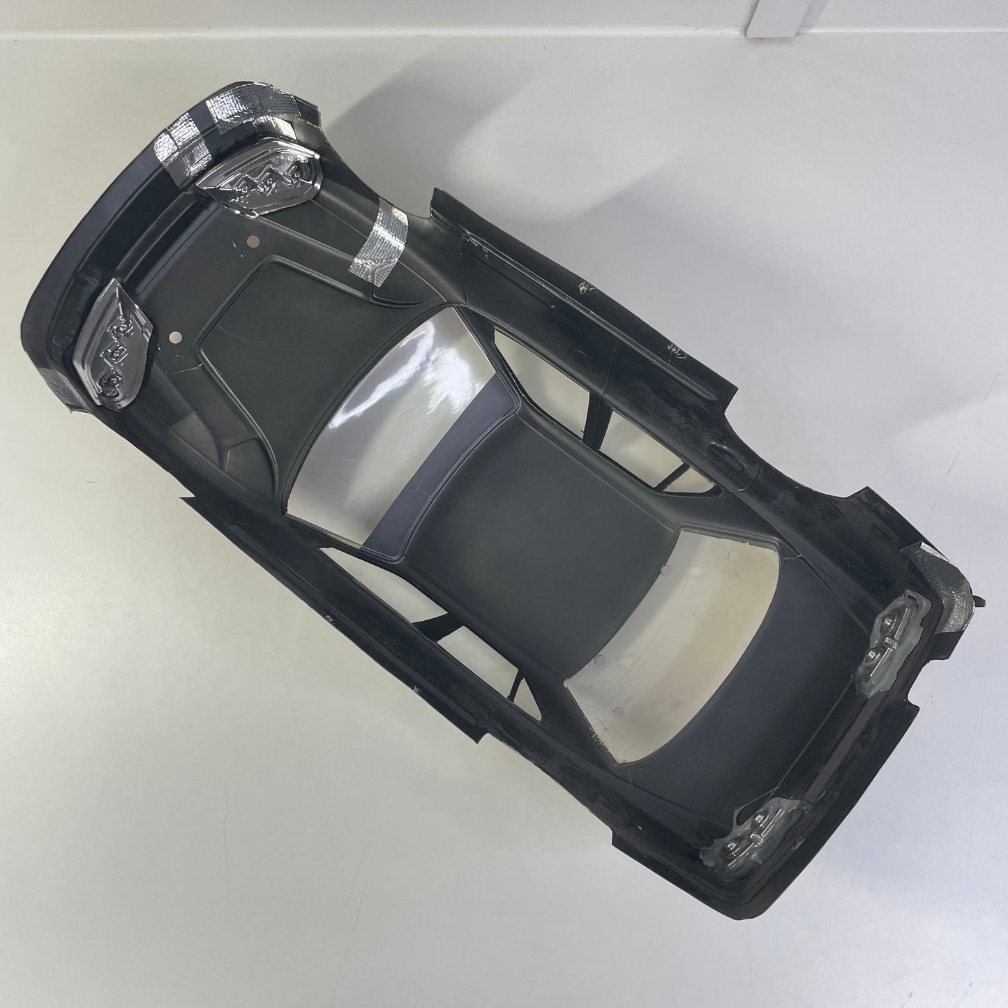 Nissan Skyline ER34 4 Door Bodyshell