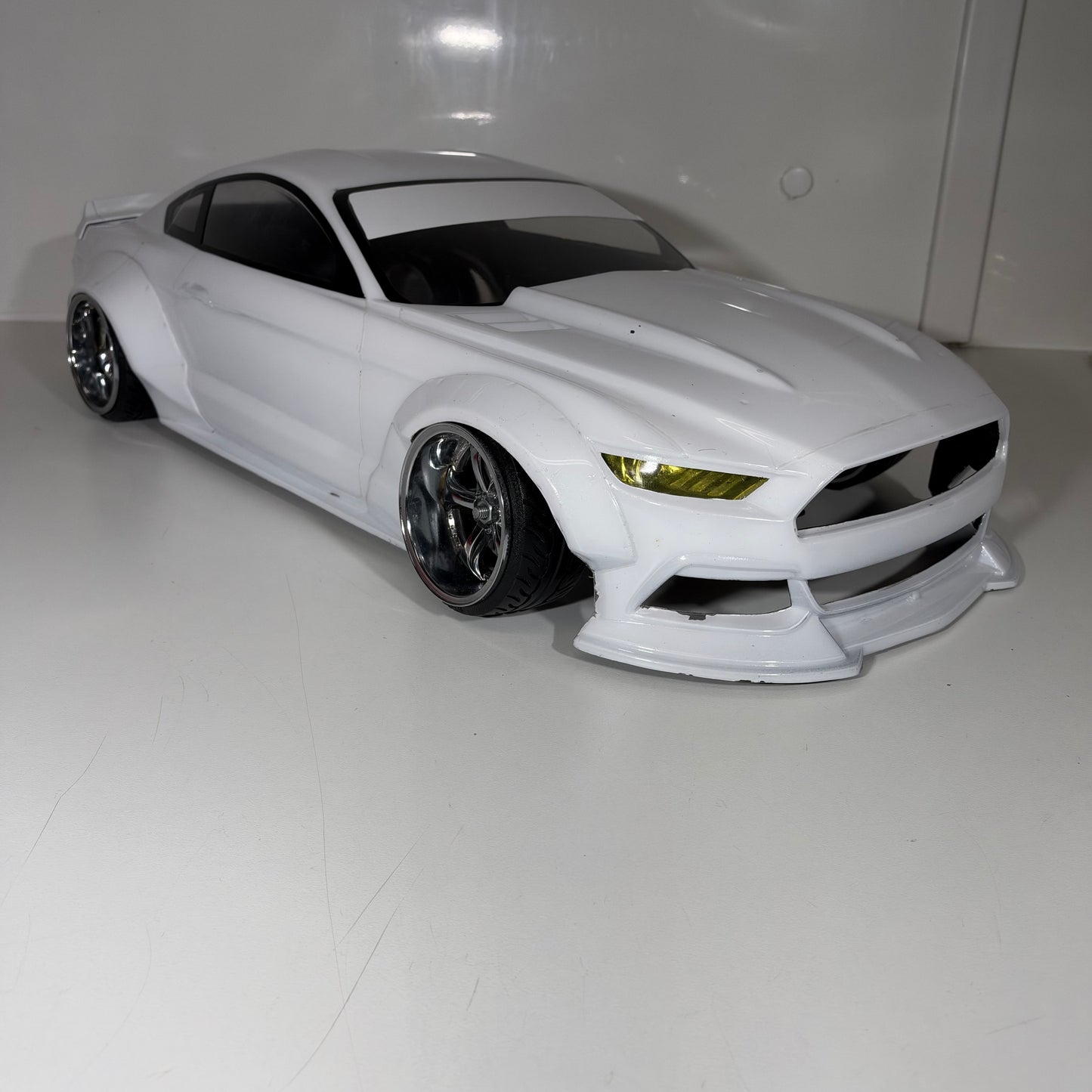 MST Ford Mustang White Pearl Bodyshell 200mm+ 257 Wheelbase