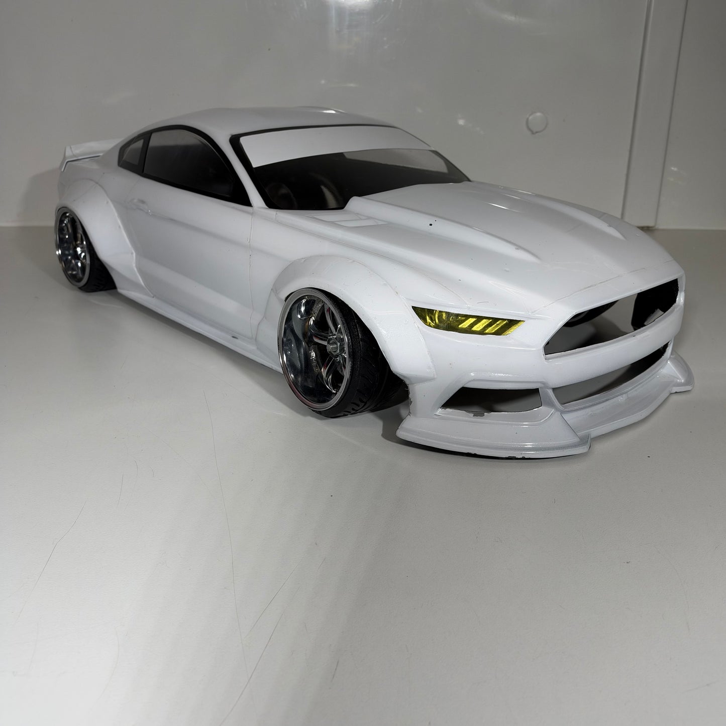 MST Ford Mustang White Pearl Bodyshell 200mm+ 257 Wheelbase