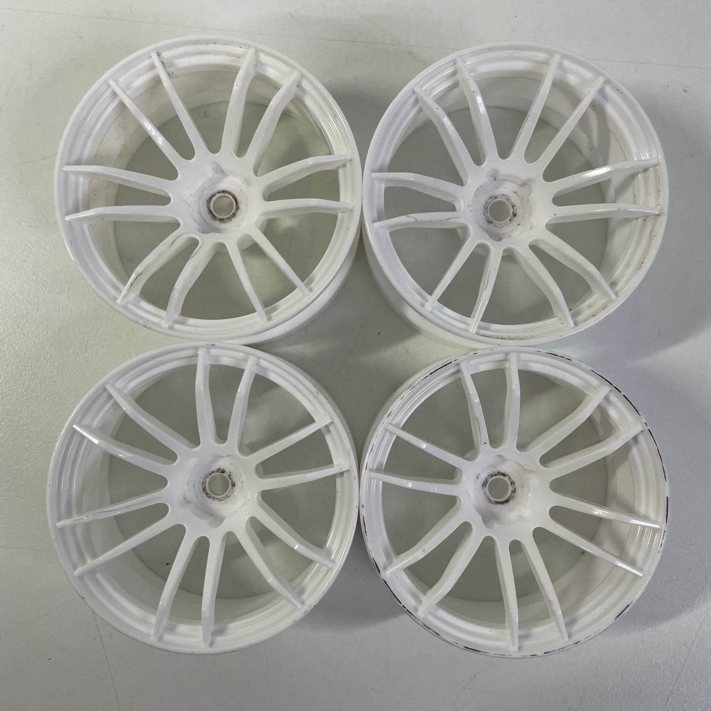 Reve D White Wheels 8mm Offset X4