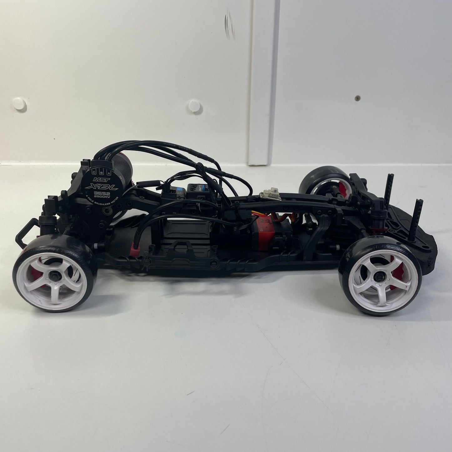 MST RMX 2.0 Brushless Ready To Drift Nissan PS13 RTR