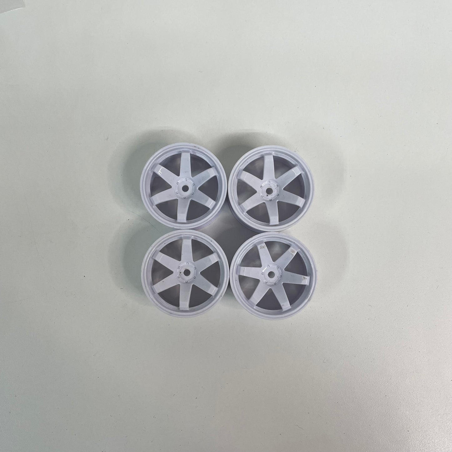 White Rays Style Wheels Offset 6