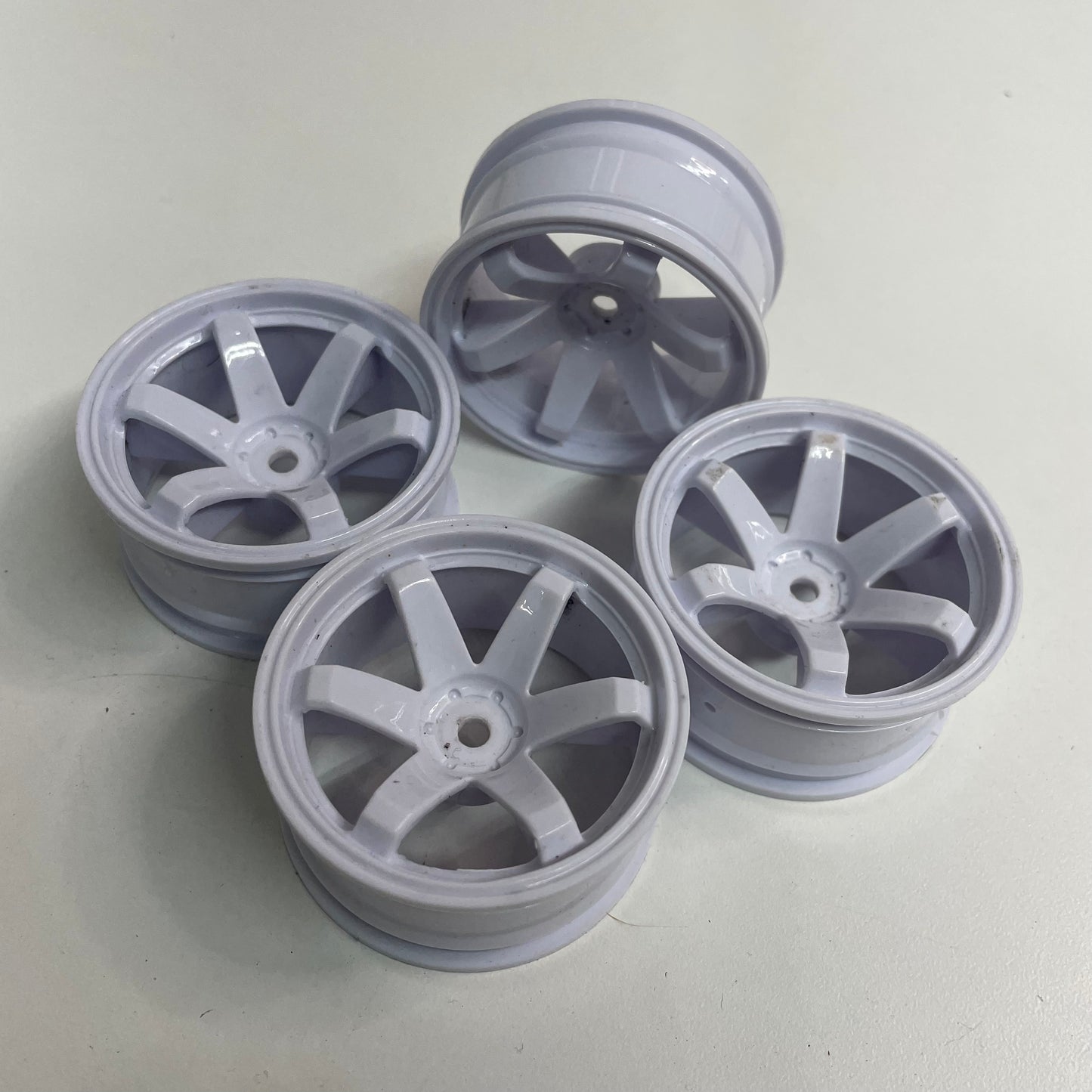 White Rays Style Wheels Offset 6