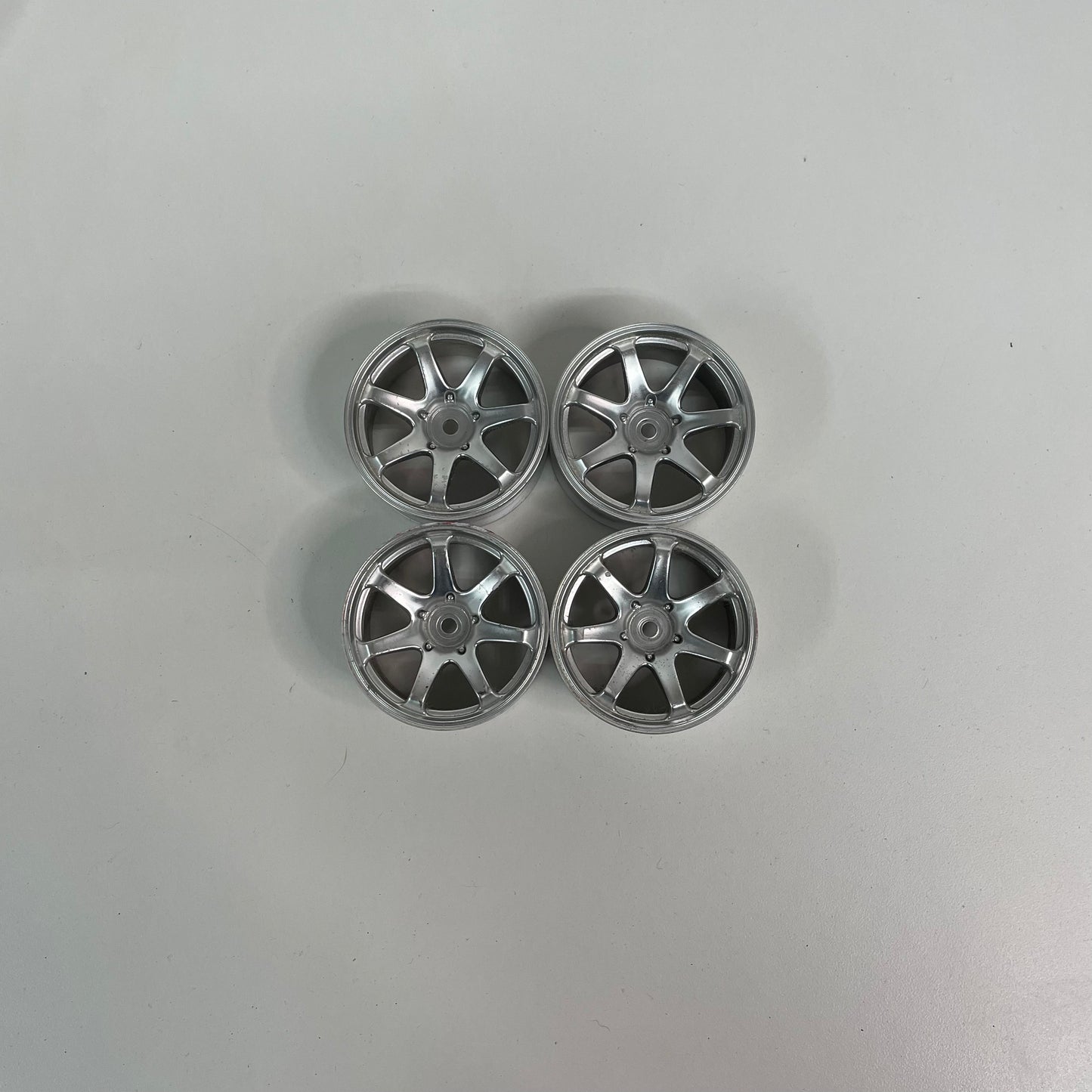 Silver Wheels Offset 6 7 Spoke