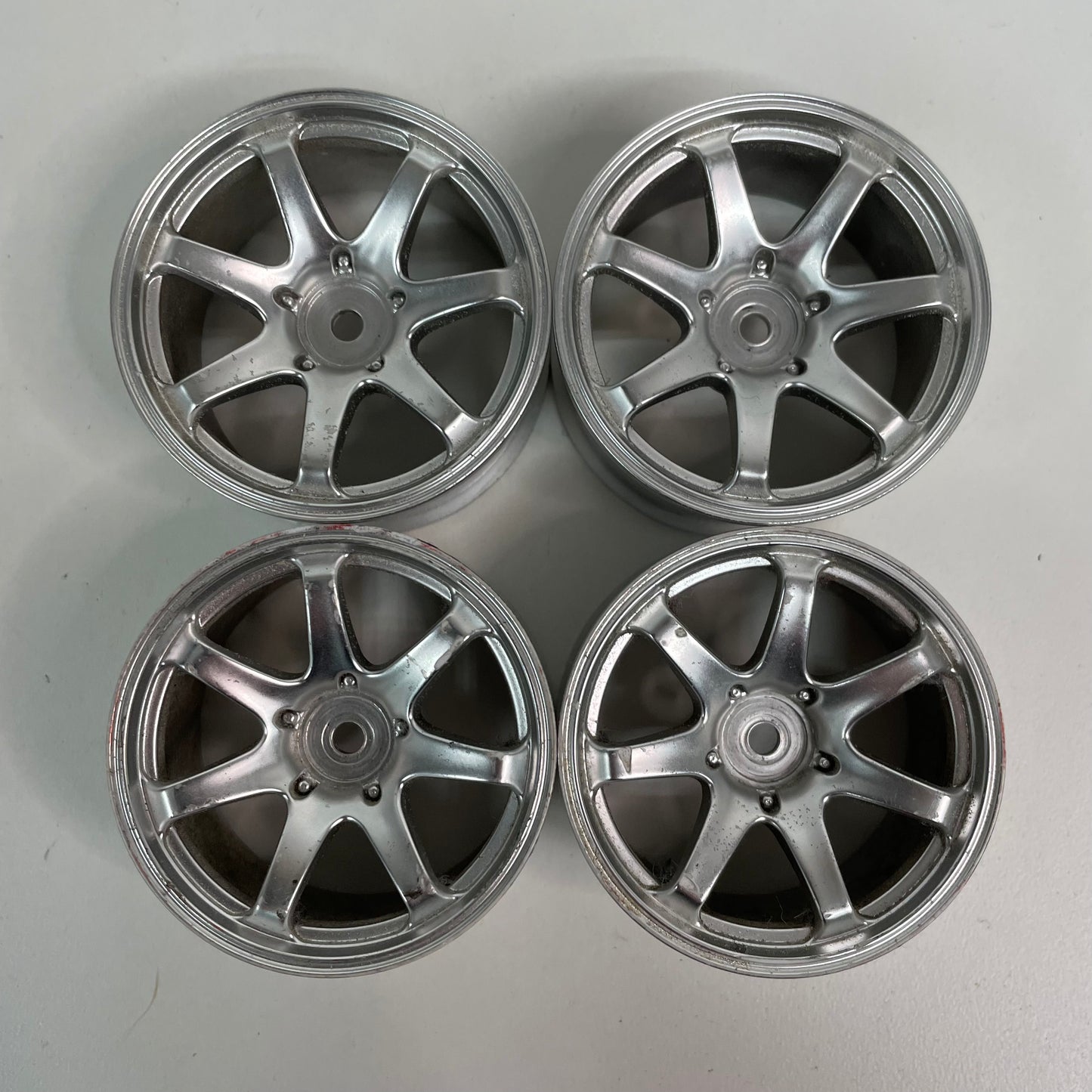 Silver Wheels Offset 6 7 Spoke