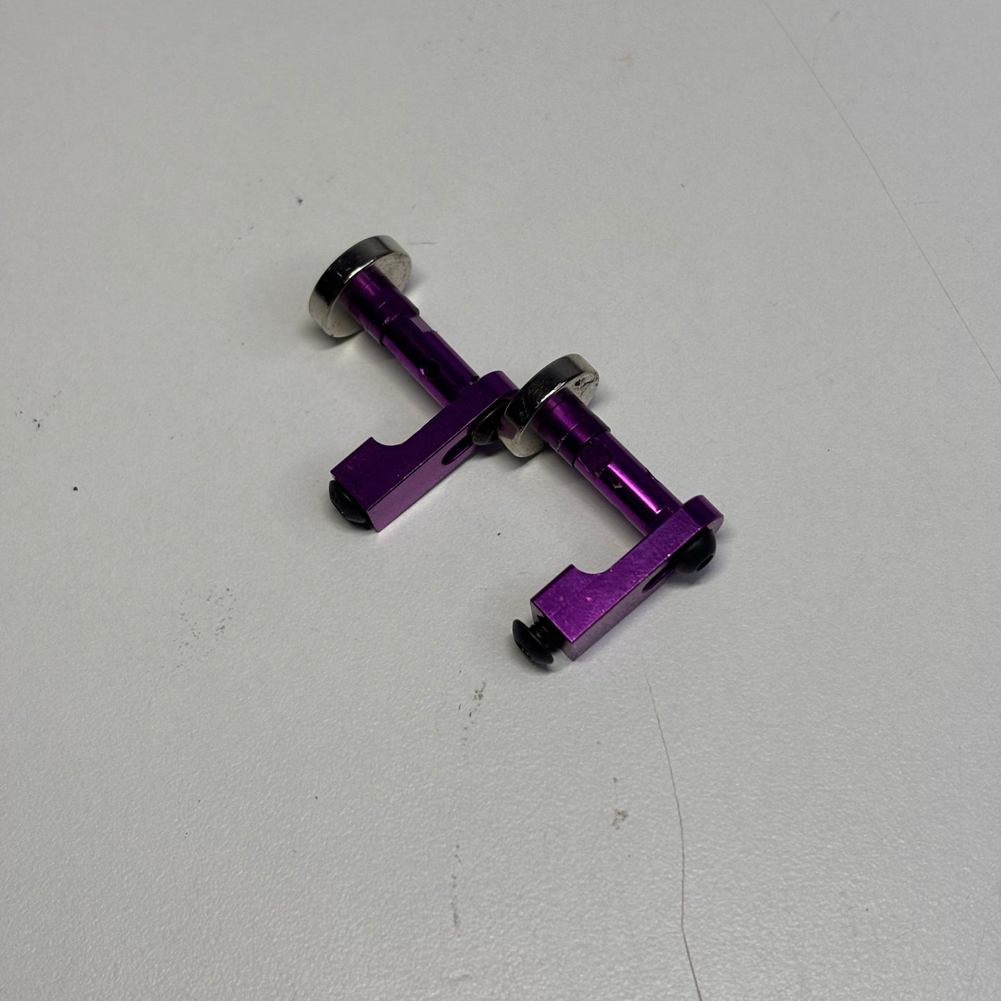 Servo Mount / Magnet Mount Purple