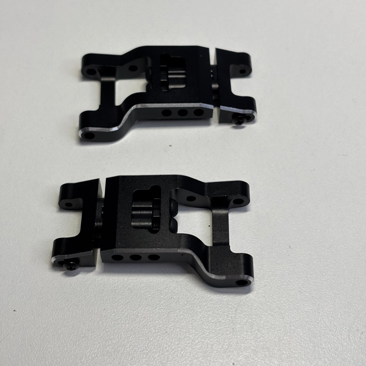 Yokomo Black Alloy Rear Adjustable Arms