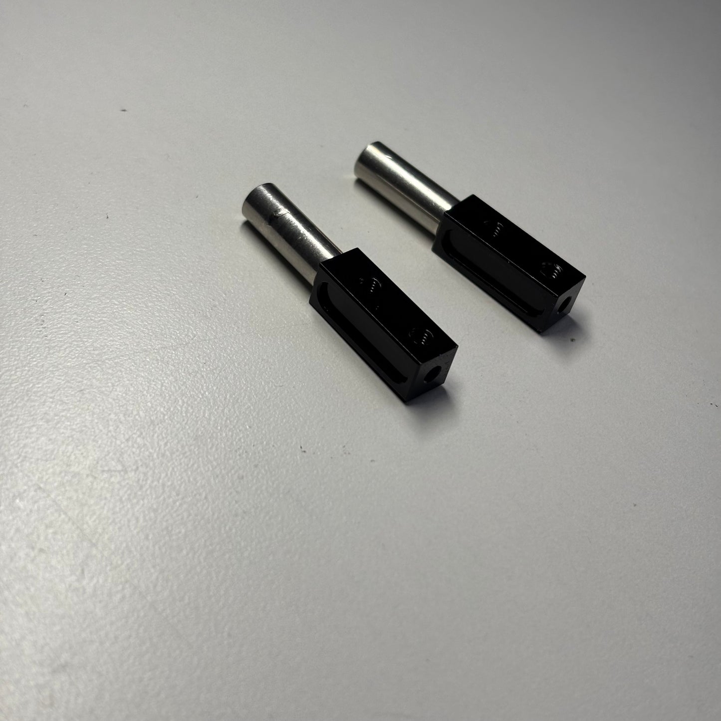 Alloy Black Servo Mounts Body Mounts