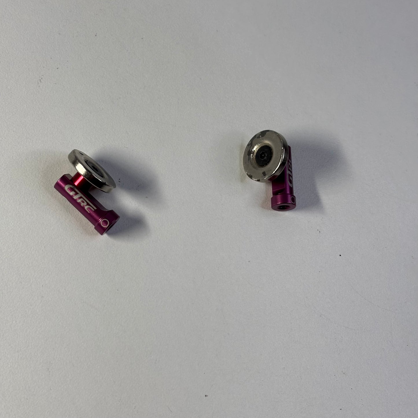 GTRC Pink Front Magnet Mount